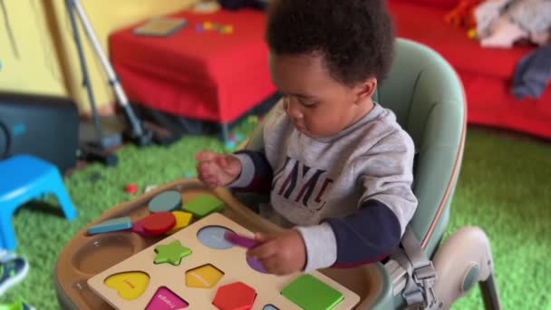 Two Year Old Baby Playing Happy Funny Learning Colours Shapes — Video Stock