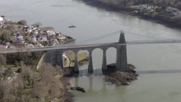 Aerial View Menai Suspension Bridge Flying Right Left Bridge While — стоковое видео
