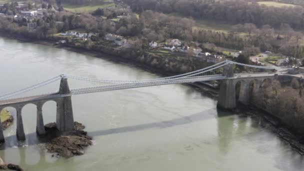 Aerial View Menai Suspension Bridge Flying Left Right Bridge Sunny — Stockvideo