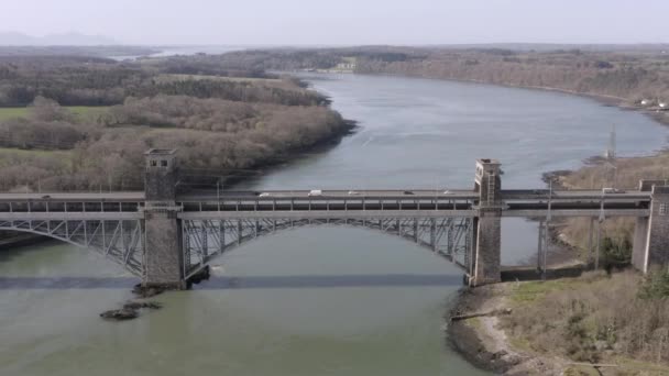 Aerial View Pont Britannia Railroad Bridge Flying Left Right Bridge — Video Stock