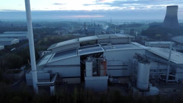 Futuristic Solar Green Energy Factory Rooftop Foggy Rural Countryside Morning — Video