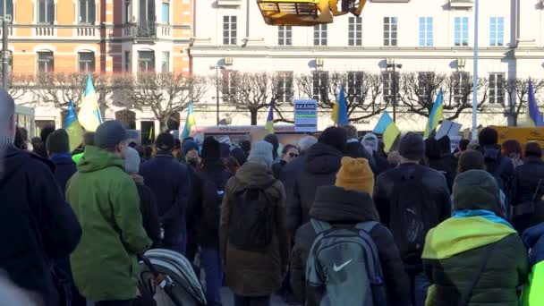 View Protesters Ukrainian Flags War Rally — Stock video