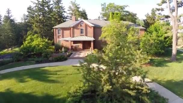 Universitas Negeri Michigan Rumah Presiden Aerial — Stok Video