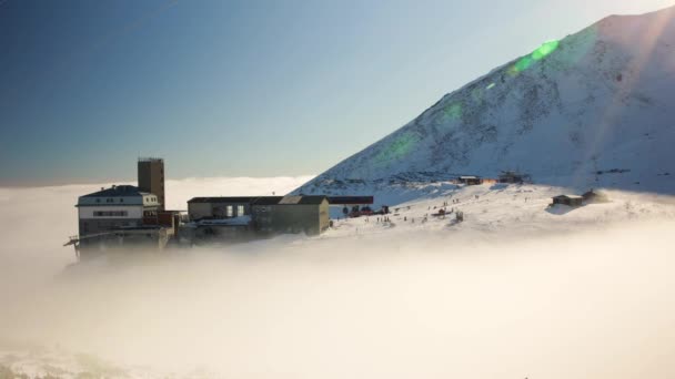 Tatransk Lomnica Самый Высокий Горнолыжный Курорт Словакии Инверсией Тумана Временной — стоковое видео
