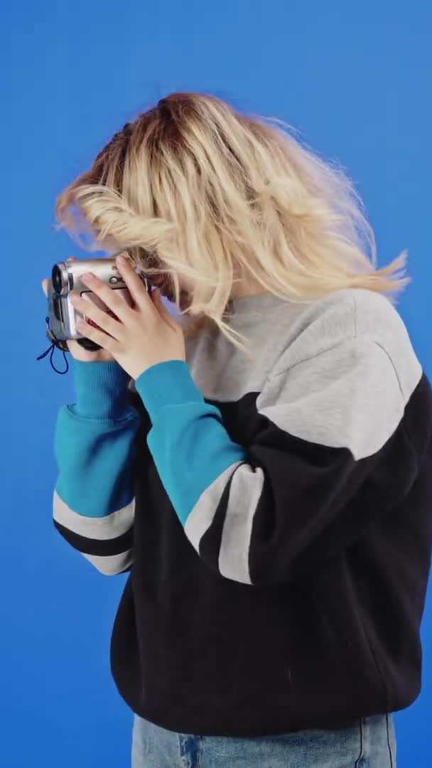 Video Maker Enjoying Her Work Vertical Close Young Blond Woman — Wideo stockowe