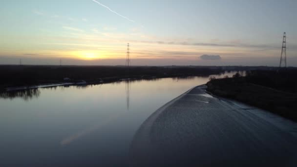 High Voltage Power Lines River Scheldt Aerial Drone Descend View — ストック動画