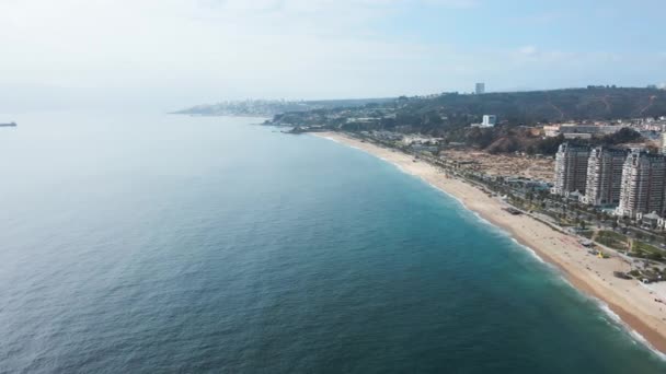 Del Mar Binaları Yakınlarındaki Sol Kumsalının Hava Yörüngesi Turkuaz Deniz — Stok video