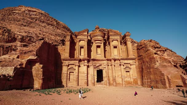 Ürdün Petra Kentindeki Manastır Deir Tarihi Unesco Miras Sitesi Nabateanlar — Stok video