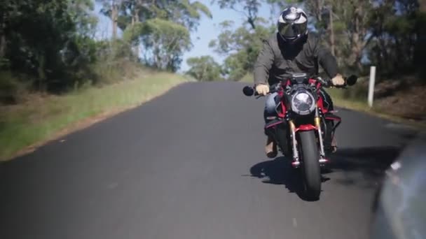Agusta Riding Aggressively Motor Cycle Riding — Vídeos de Stock
