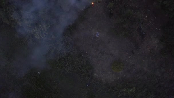Drone Vue Dessus Approchant Feu Dans Forêt — Video