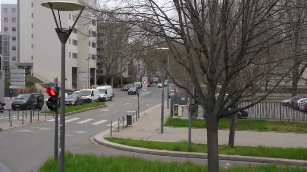 Traffic Light Quiet Street Lyon City France — Stock Video