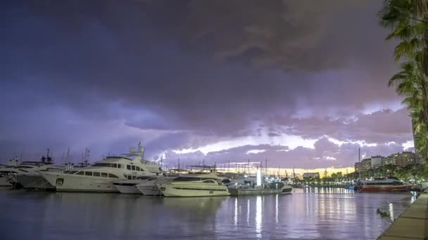 Stormy Clouds Yatchs Harbor Timelapse — стокове відео