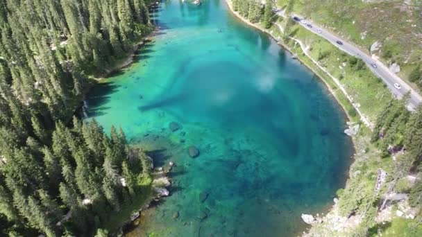 Jezero Carezza Karersee Italských Alpách Dolomity Jižní Tyrolsko Itálie Letecký — Stock video