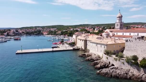 Krk Village Krk Island Kroatien Flygdrönare Utsikt Över Bukten Med — Stockvideo