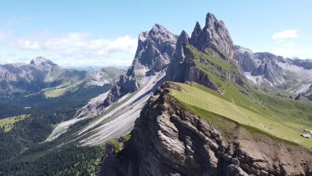 Seceda Στο Νότιο Τιρόλο Ιταλικές Άλπεις Δολομίτες Ιταλία Aerial Drone — Αρχείο Βίντεο