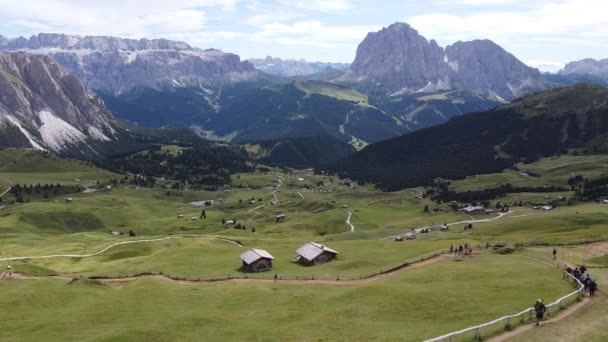 Val Gardena Vallei Naar Seceda Bergtop Zuid Tirol Italiaanse Alpen — Stockvideo