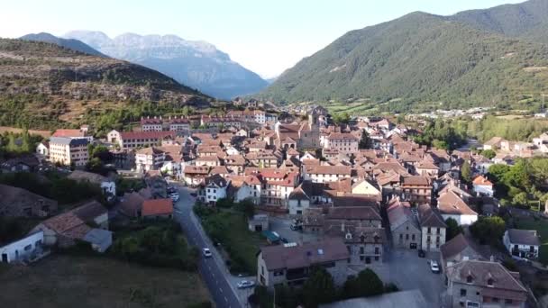 Echo Village Hecho Valley Huesca Aragón Pirineos Españoles España Vista — Vídeos de Stock