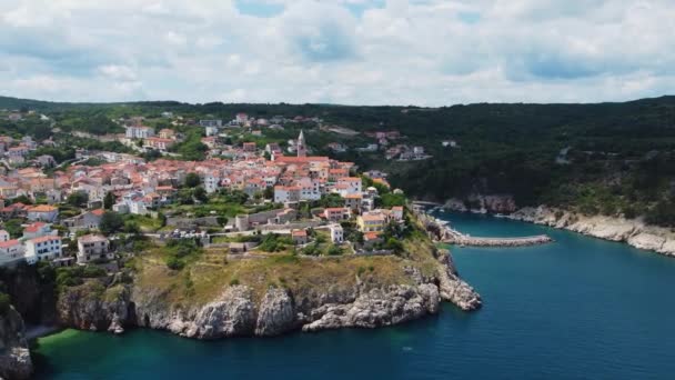 Aerial View Vrbnik Town Peninsula Old Clock Tower Krk Island — Stockvideo