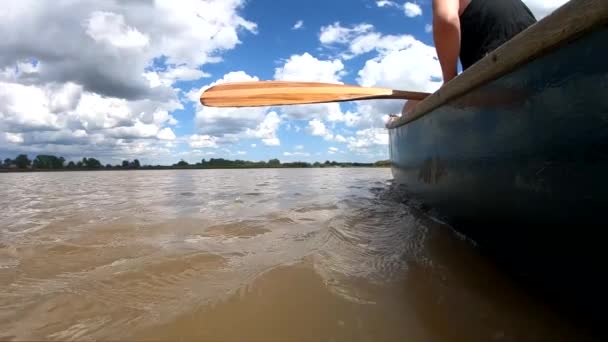 View Middle River Alberta Canada Sunny Day Filmed Canoe Vacation — Stock Video