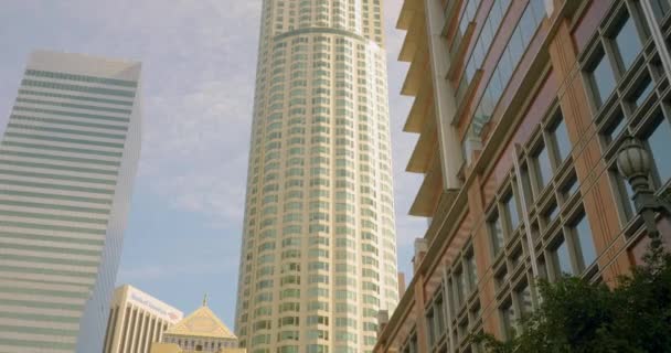 City Apartment Buildings Skyscrapers Downtown Clear Day — Wideo stockowe