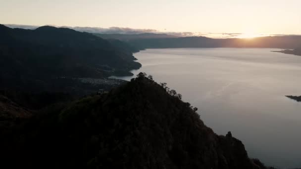 Amanecer Horizonte Del Lago Atitlán Desde Las Alturas Nariz India — Vídeos de Stock