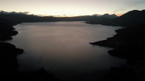 Vista Aérea Del Lago Atitlán Guatemala Durante Amanecer — Vídeos de Stock