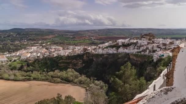 Powolny Zoom Czasie Nad Typową Hiszpańską Bieloną Wioską Wsią — Wideo stockowe