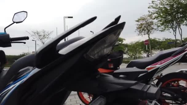 Malaysia Kuala Lumpur March 2022 Stunning Display Two Honda Motorcycles — ストック動画