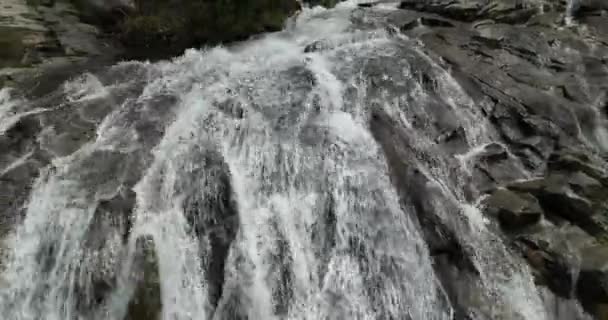 Gorgeous Waterfall Valle Del Jerte Spain — стокове відео