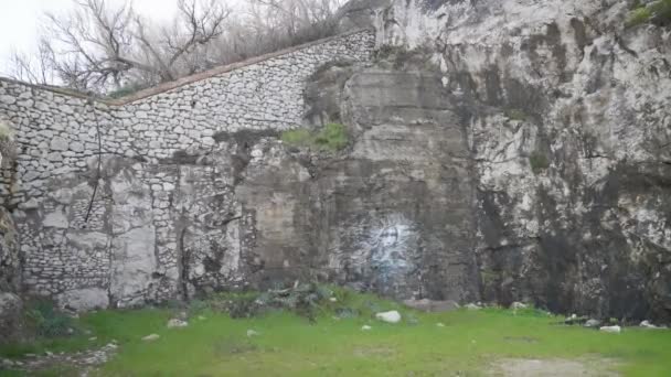 Stone Wall Ancient Stone Rocky Mountain Mount Circeo Sabaudia Historic — Vídeo de stock