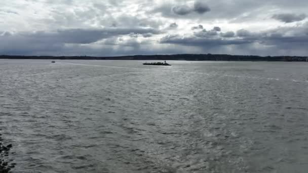 Aerial View Barge Ferry Sailing Upper Bay New York Cloudy — стоковое видео