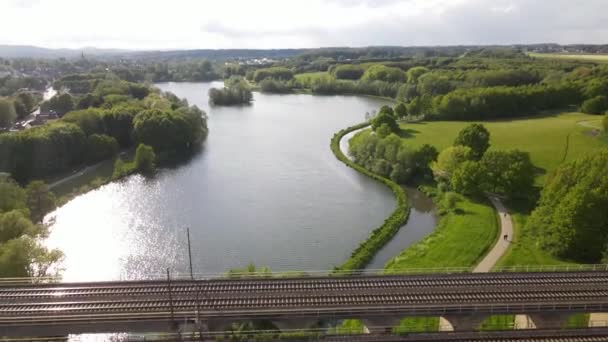 Parque Del Lago Alemán Vista Aérea — Vídeos de Stock