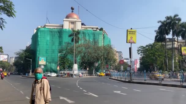 Přední Pohled Úřad Statesman Dharmatala Kalkata West Bengal Pokrytý Zelenou — Stock video
