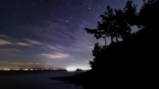 Nachtlapse Zee Bij Klif Rand — Stockvideo