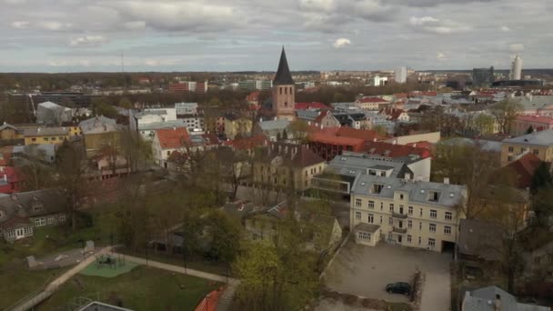 Tartu Mais Antiga Igreja Jaani Fundo — Vídeo de Stock