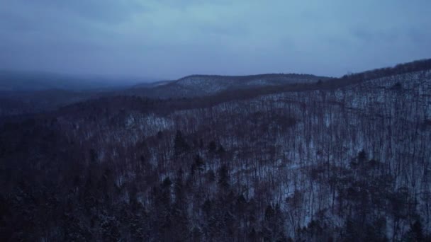 Aerial Drone Video Footage Nightfall Snowy Appalachian Mountains Winter Catskill — Vídeo de Stock