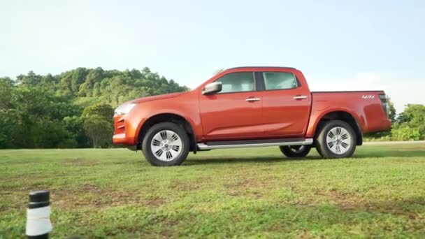 Malaysia March 2022 Private Pickup Car Dark Orange Color Isuzu — Vídeo de Stock