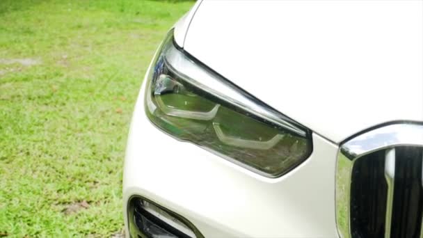 クアラルンプール マレーシア 2022年3月9日 真新しい車2020 Bmw X5車室内 贅沢の概念 ハイブリッド車だ 白いBmw Suvは — ストック動画