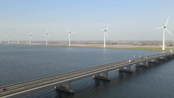 Flyover Ketelbrug Bridge Lake Windmills Lake Shore Netherlands — стоковое видео