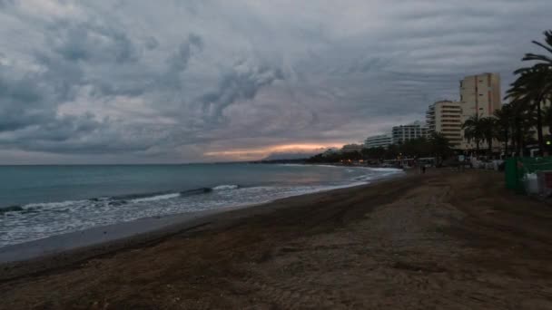 Shot Empty Beach Luxury Area Cloudy Evening Marbella Spain Sunset — Stock Video