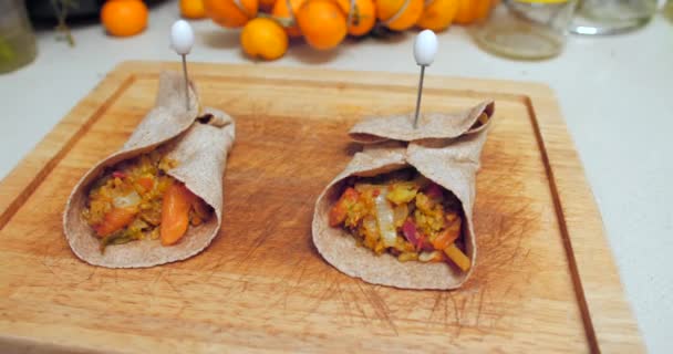 Bellissimo Primo Piano Fajitas Messicani Fatti Casa Realizzati Con Tortilla — Video Stock