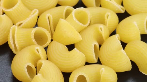 Italian Macaroni Pipe Rigate Macro Shot Rotating Motion View Close — стоковое видео