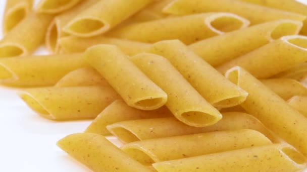 Macro Pasta Trigo Macarrones Italianos Macro Movimiento Giratorio Vista Desde — Vídeos de Stock