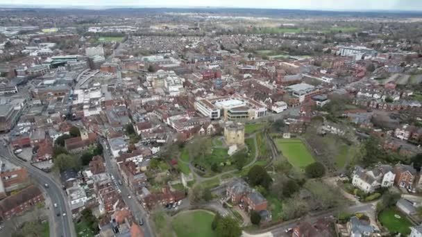 Guildford镇中心英国萨里无人驾驶飞机4K — 图库视频影像