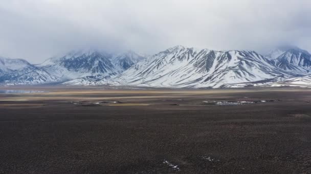 Kaliforniya Abd Bulutlu Bir Günde Kar Yığınından Sonra Sierra Nevada — Stok video