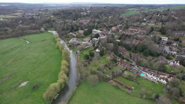 River Wey Guildford Surrey Wielka Brytania Zdjęcia Dronów Lotniczych — Wideo stockowe