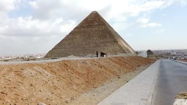 Die Pyramide Von Menkaure Die Kleinste Der Drei Hauptpyramiden Von — Stockvideo