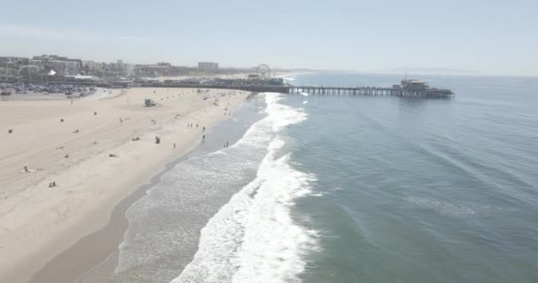 Widok Lotu Ptaka Plażę Santa Monica Molo Jak Wielu Jest — Wideo stockowe