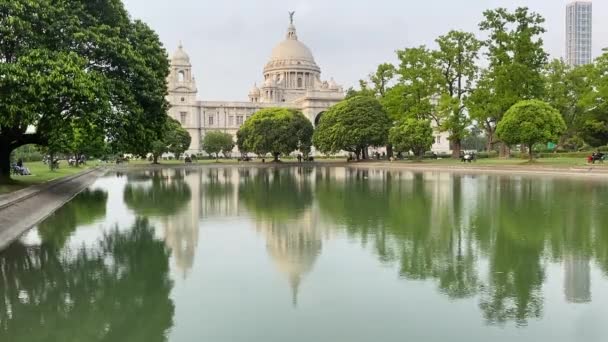 빅토리아 메모리얼 Victoria Memorial 콜카타에 커다란 대리석 건물로 웨스트 벵골의 — 비디오