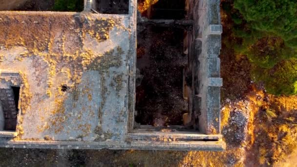 Slow Motion Overhead View Monastery Carmona Crane Shot Showing Landscape — Vídeo de stock
